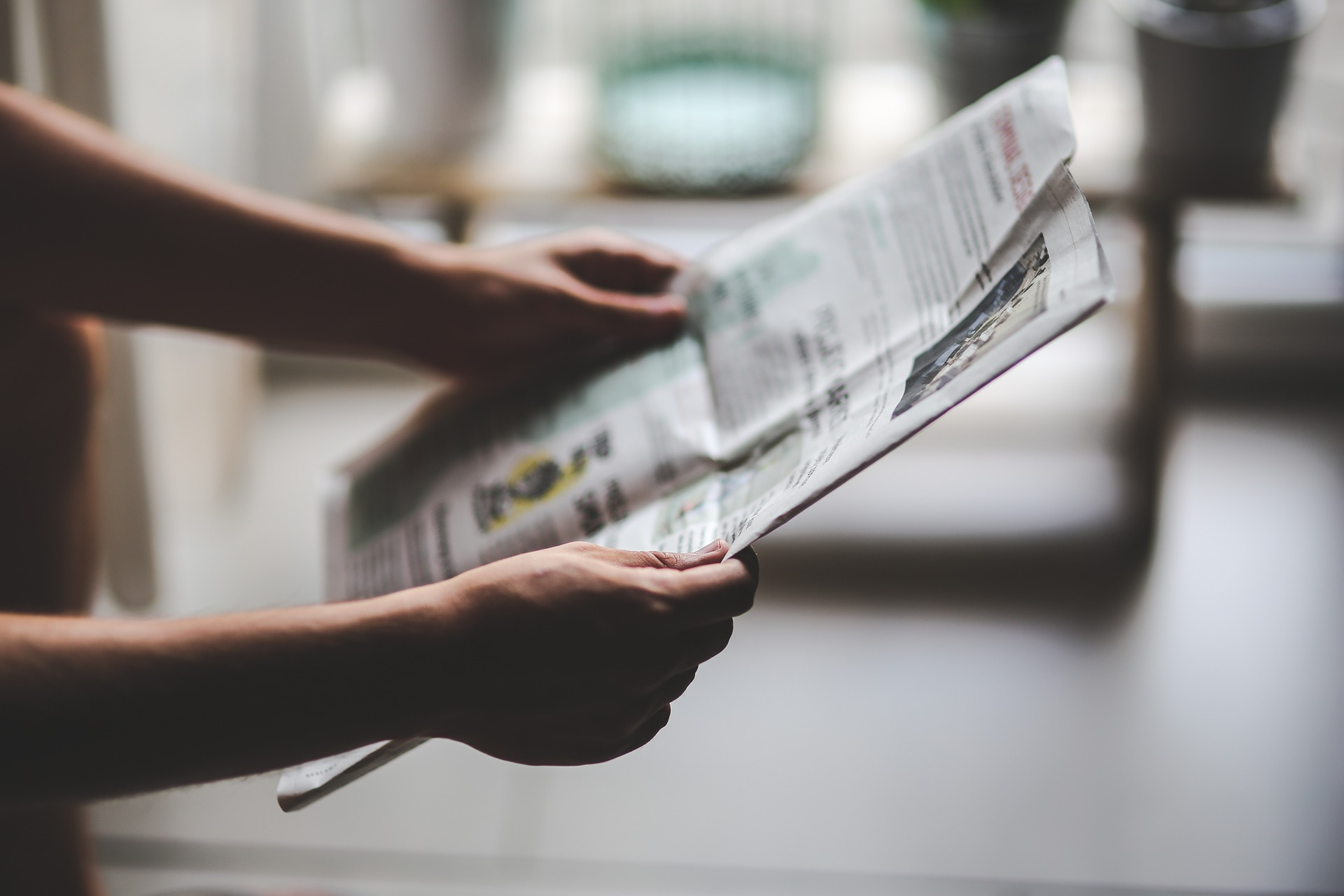 Die Hälfte der Bevölkerung liest täglich die gedruckte Zeitung